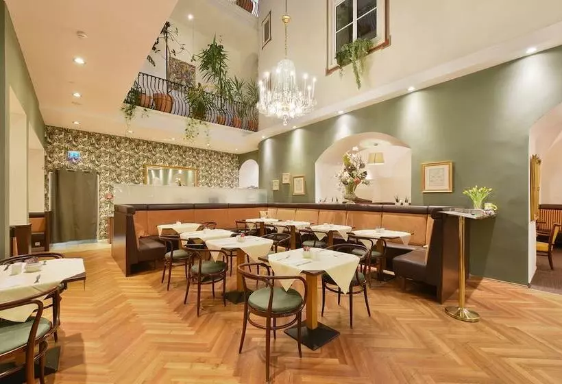 Palais Hotel Erzherzog Johann