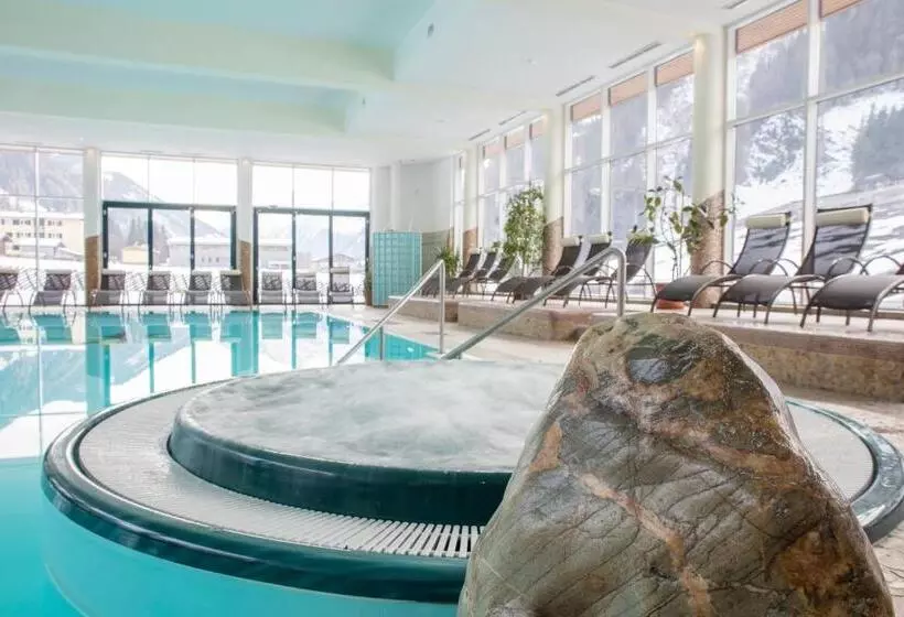 ホテル Rauriserhof 4 Sterne Superior