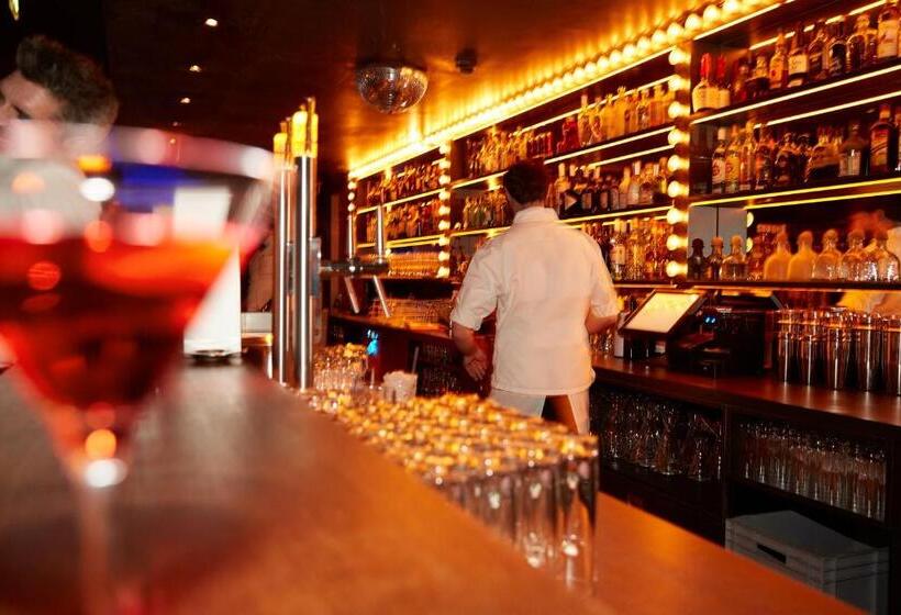 هتل Robinson Alpenrose Zürs