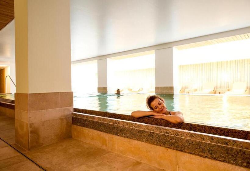 هتل Robinson Alpenrose Zürs