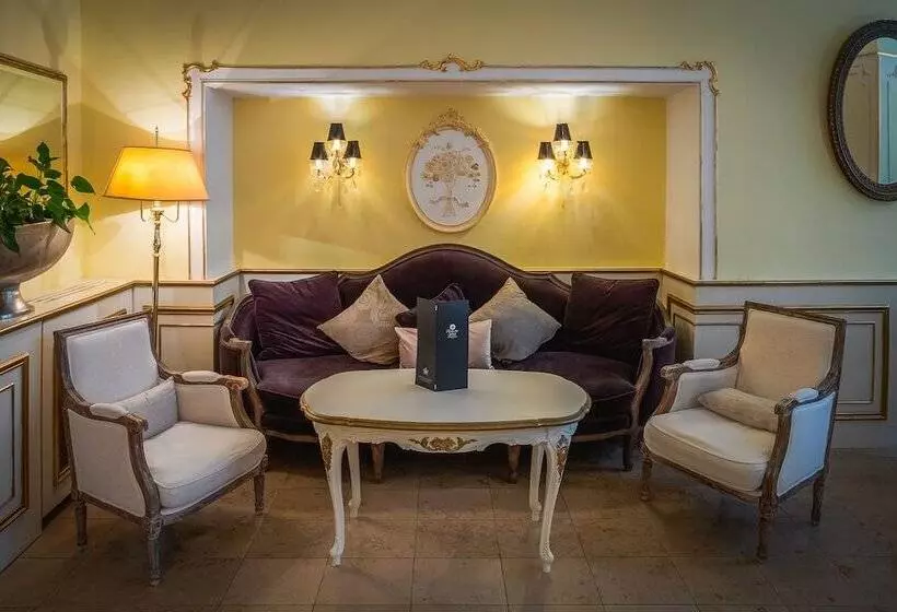 Schlosshotel Römischer Kaiser