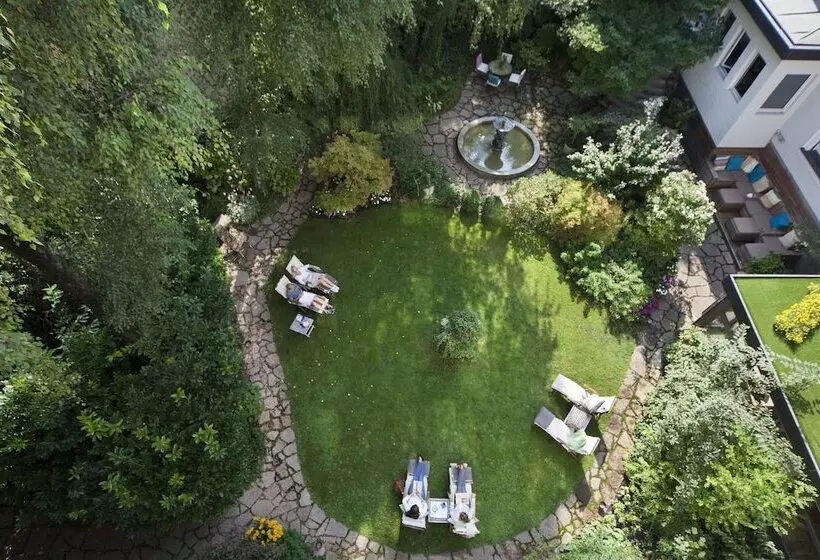 Boutique Hotel & Villa Auersperg