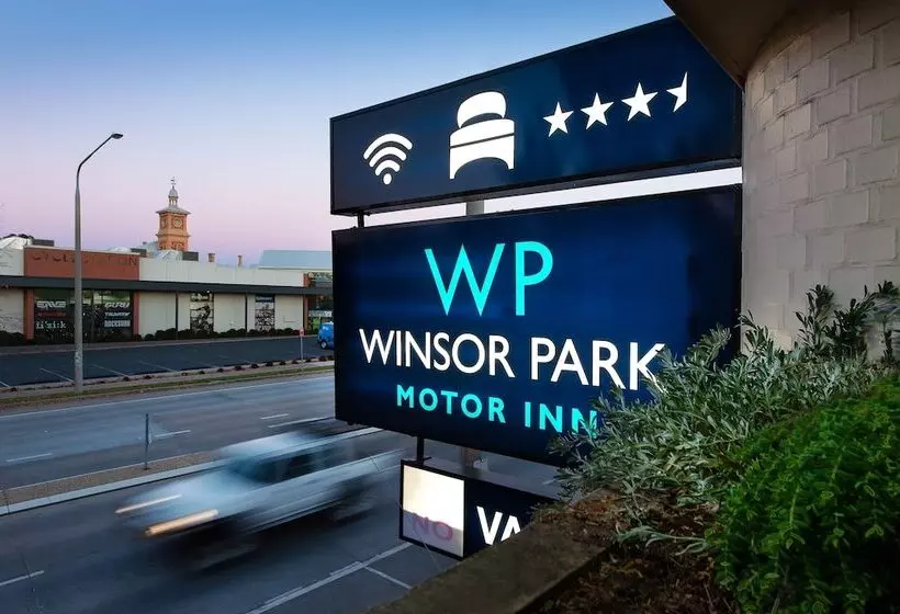 هتل Winsor Park Motor Inn