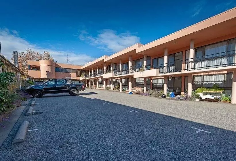 هتل Winsor Park Motor Inn