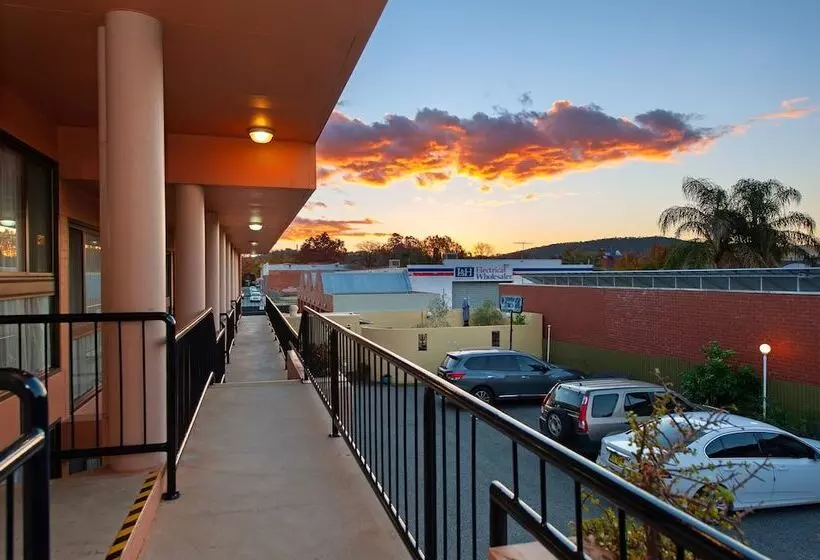 هتل Winsor Park Motor Inn