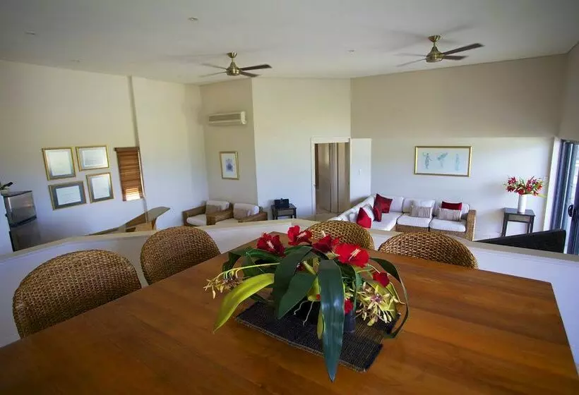 Resort Whitsunday Wanderers (palm Crt