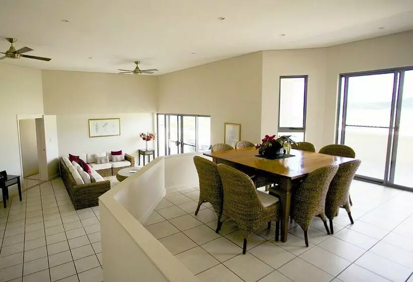 Resort Whitsunday Wanderers (palm Crt