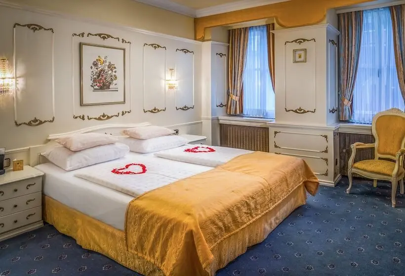 Schlosshotel Römischer Kaiser