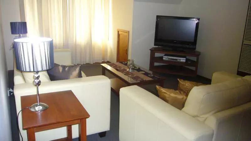 Aat 28 Goldsmith Motel