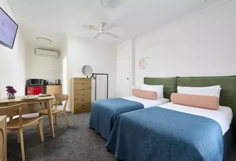 Baileys Parkside Motel By Vetroblu