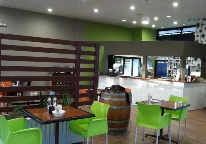 Contour Hotel Katherine