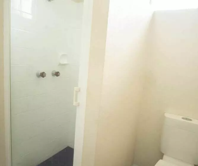 酒店 Acacia Motor Inn