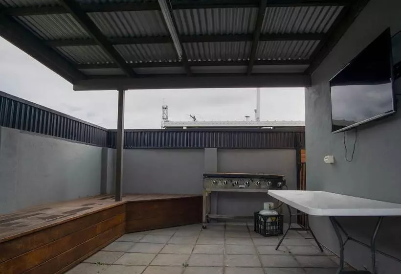 酒店 Acacia Motor Inn