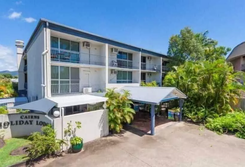 Отель Cairns Holiday Lodge