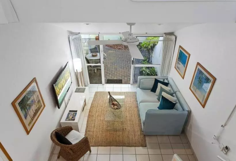 Отель Caribbean Noosa