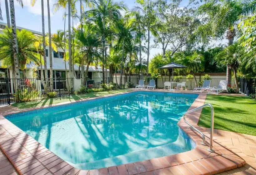 Отель Caribbean Noosa
