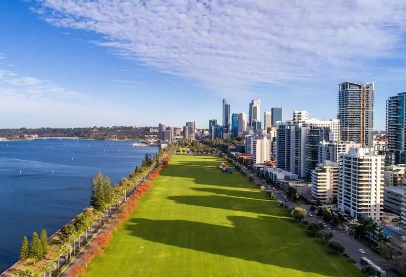 Hotel Crowne Plaza Perth, An Ihg