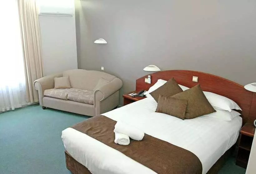 فندق Hospitality Esperance Surestay Collection By Best Western