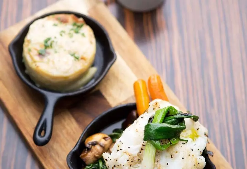 Отель Residence On Langley Park