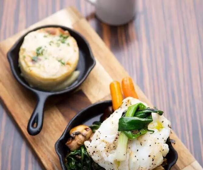 Отель Residence On Langley Park