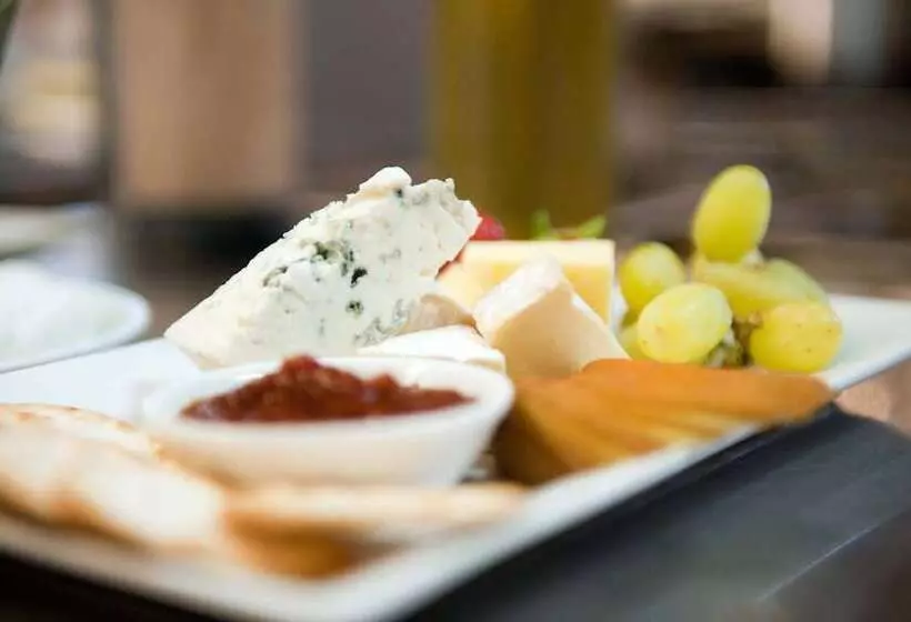 ホテル Posthouse Motor Lodge