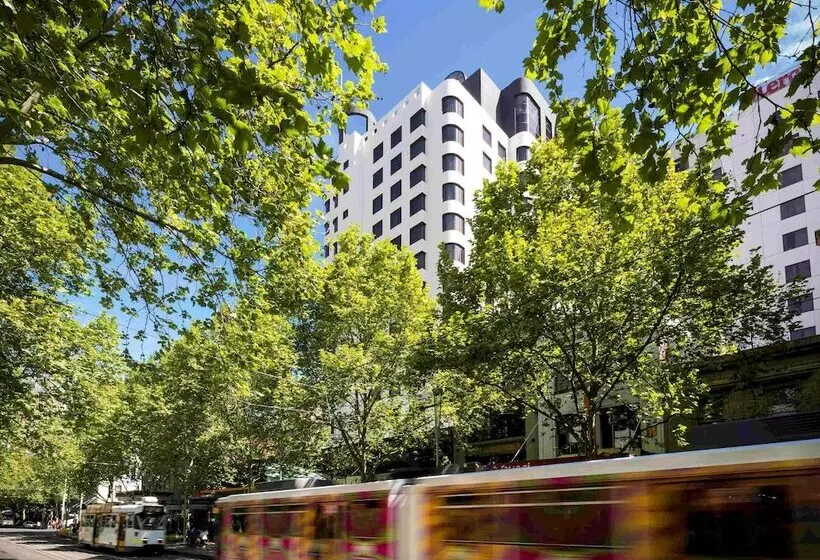 בית מלון כפרי Pullman Melbourne City Centre