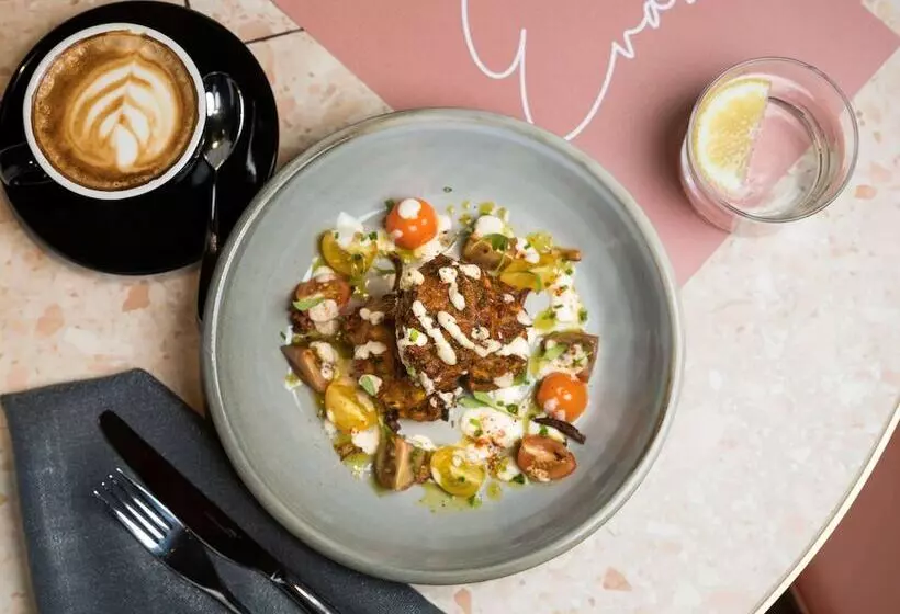 בית מלון כפרי Pullman Melbourne City Centre