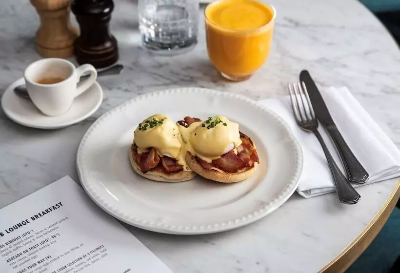 בית מלון כפרי Pullman Melbourne City Centre