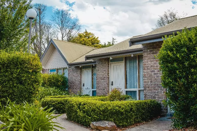 בית מלון כפרי The Lodge By Manna