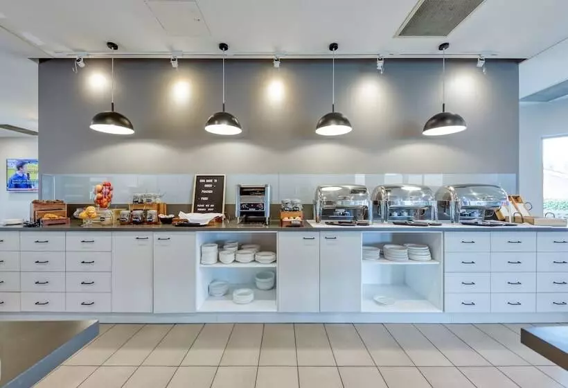 Мотель Best Western Melbourne Airport