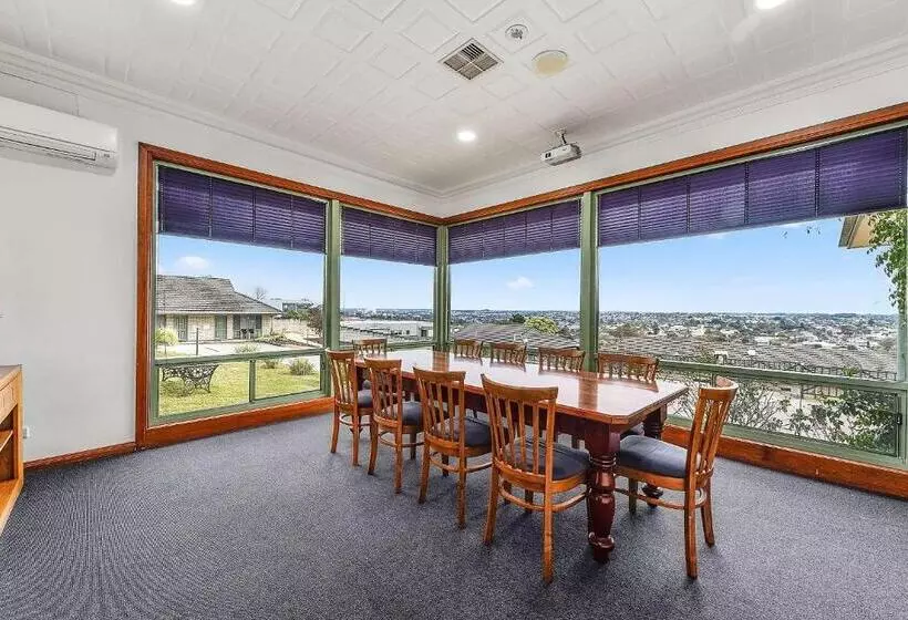 מוטל Comfort Inn The Lakes