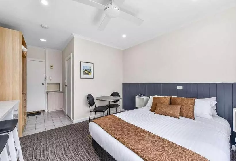 מוטל Comfort Inn The Lakes