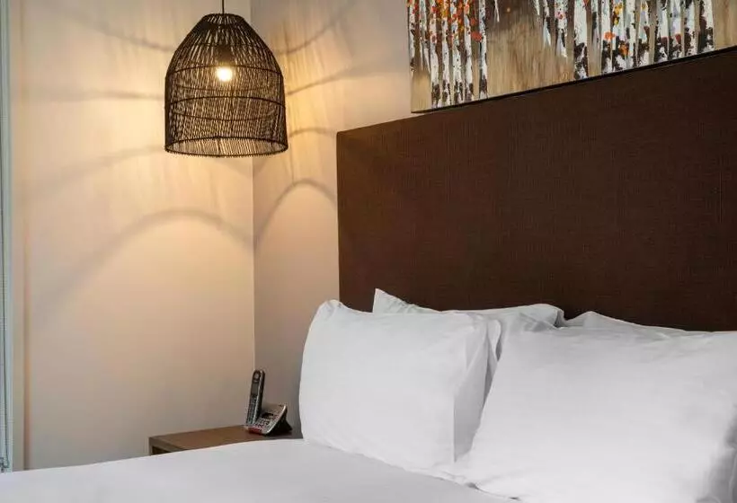 Мотель Doncaster Apartments By Nightcap Plus