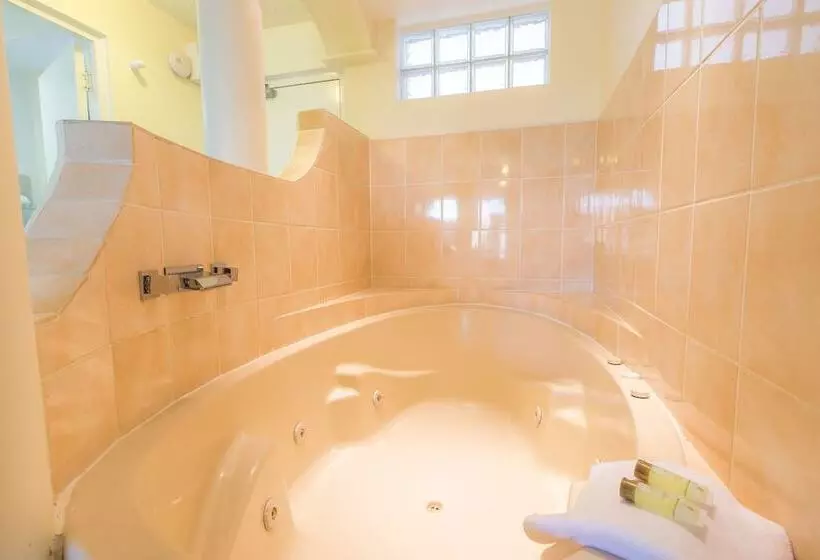 モーテル El Motor Inn