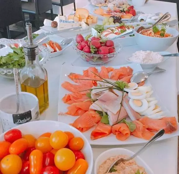 Alpha Hotel And Apart