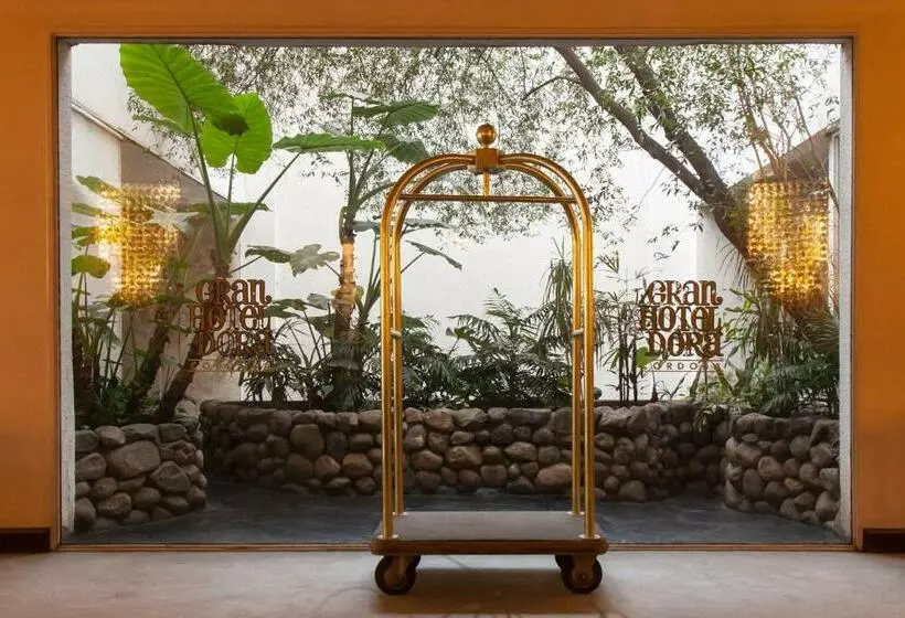 Gran Hotel Dora