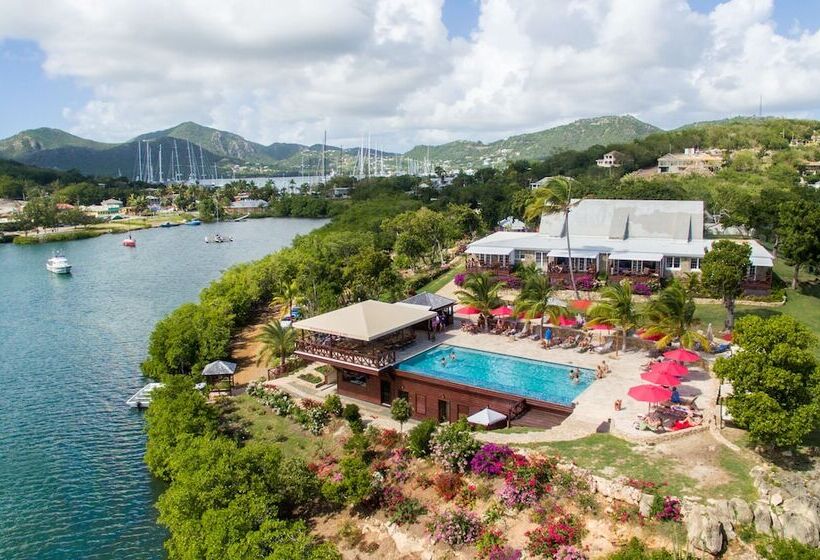 Отель Admiral's Inn and Gunpowder Suites