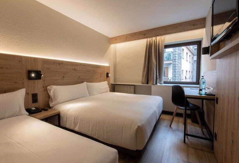 هتل Comtes D’urgell by Nexta