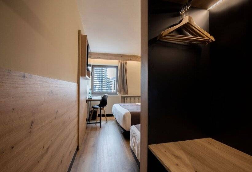 هتل Comtes D’urgell by Nexta