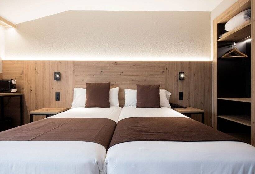 هتل Comtes D’urgell by Nexta