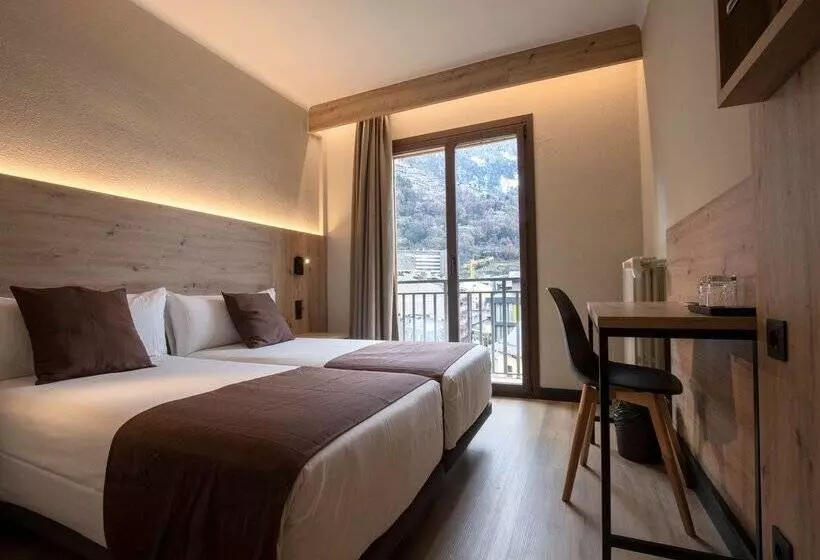 هتل Comtes d’Urgell by Nexta