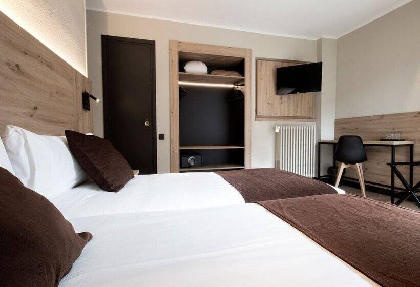 هتل Comtes D’urgell by Nexta