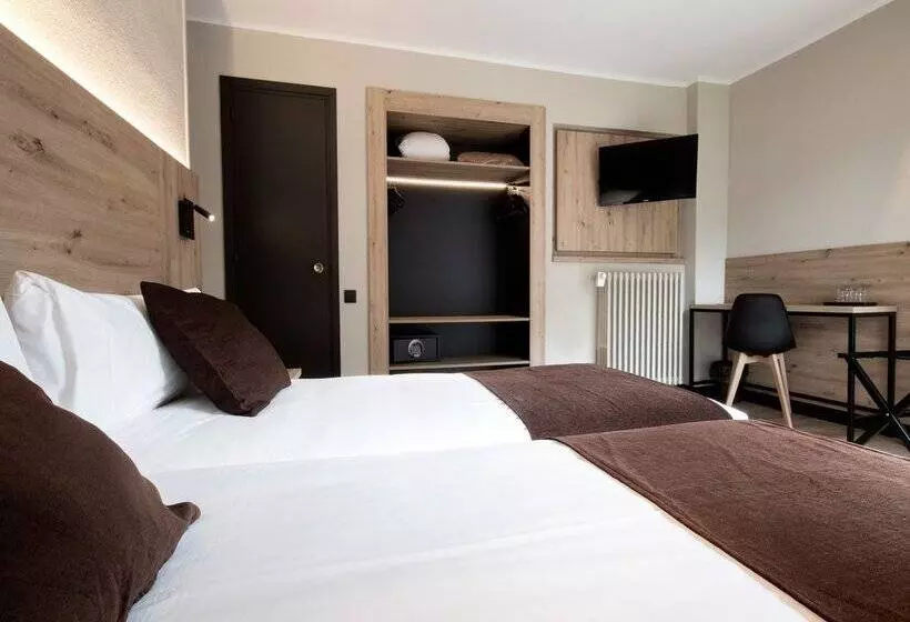 هتل Comtes d’Urgell by Nexta