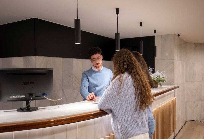 هتل Comtes D’urgell by Nexta