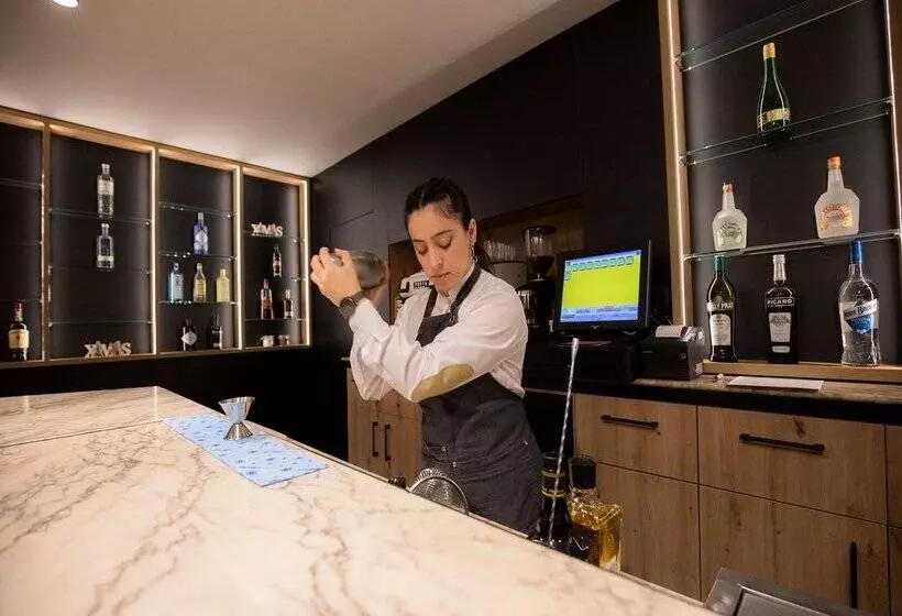 هتل Comtes d’Urgell by Nexta