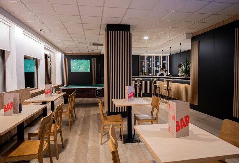 هتل Comtes D’urgell by Nexta