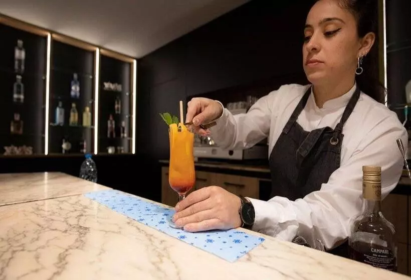 هتل Comtes d’Urgell by Nexta