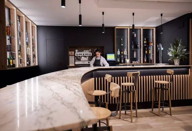 هتل Comtes d’Urgell by Nexta