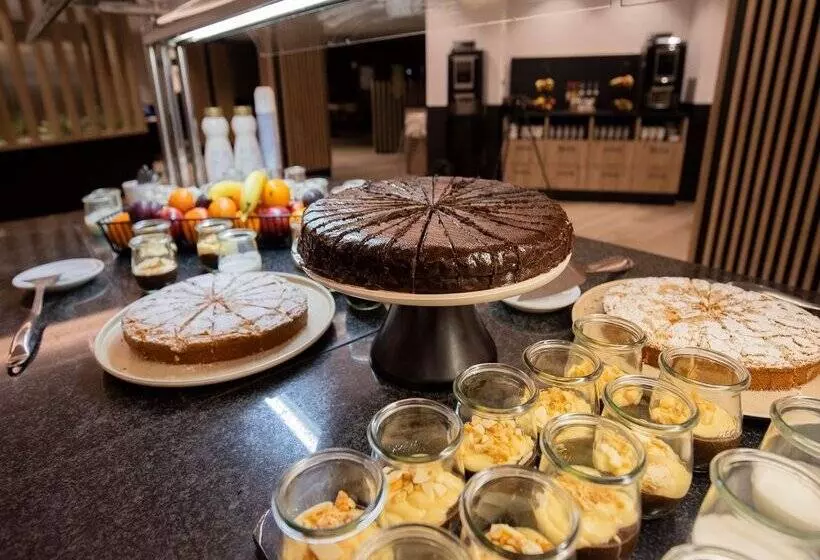 هتل Comtes d’Urgell by Nexta