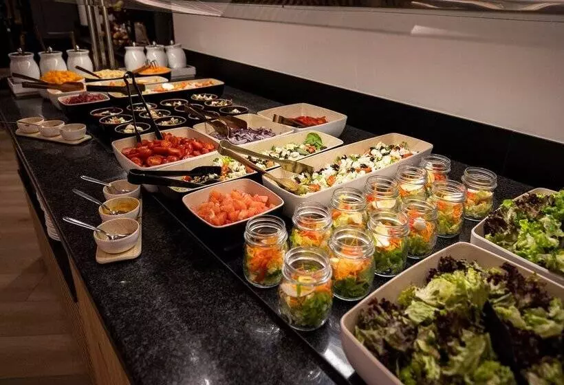 هتل Comtes d’Urgell by Nexta